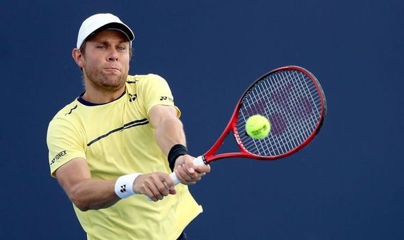 Radu Albot l-a eliminat din turneul ATP din Sofia pe Denis Șapovalov